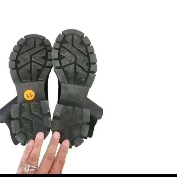 Guess Womens Black Chelsea G Logo Pull On Boot 11 - Picture 6 of 12